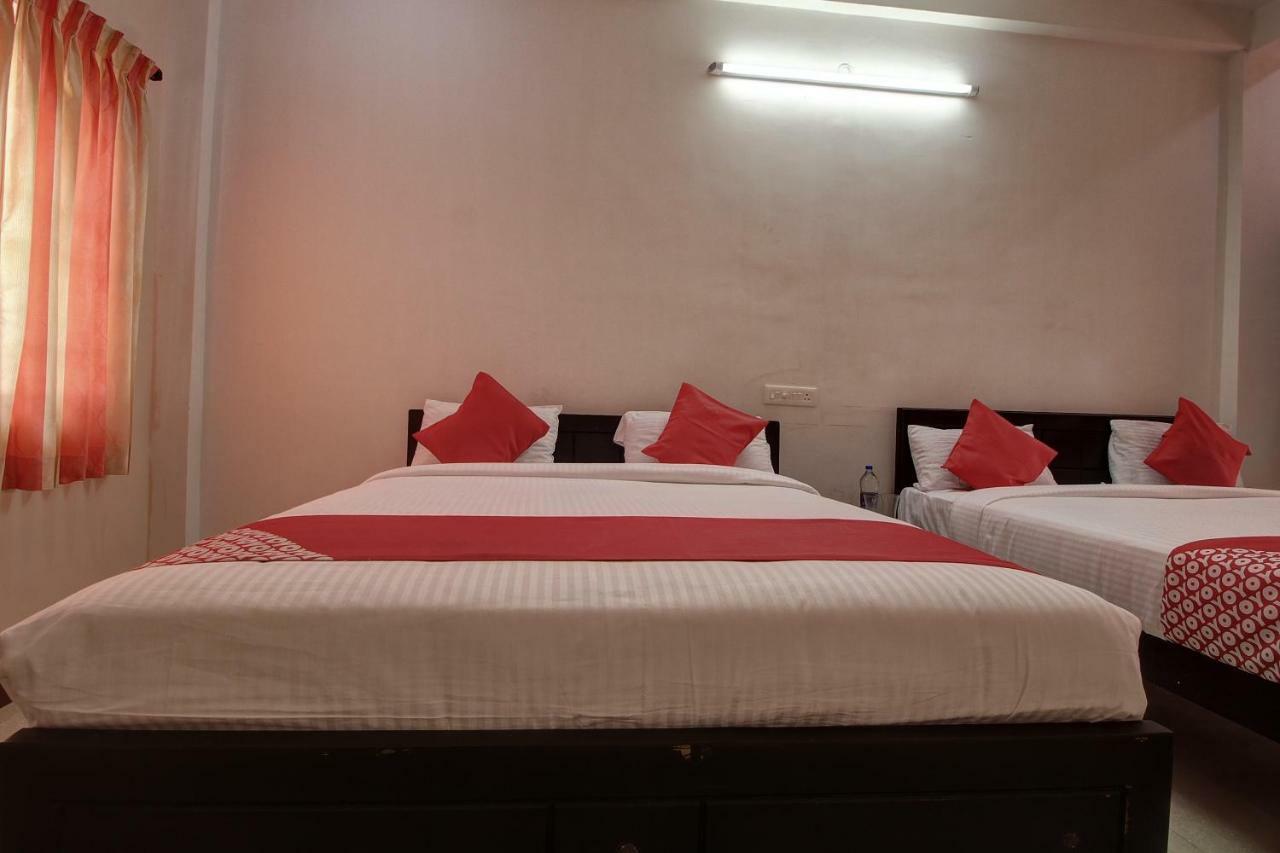 Oyo 42678 Hotel Vasantha Bhavanam Saver Коимбаторе Екстериор снимка