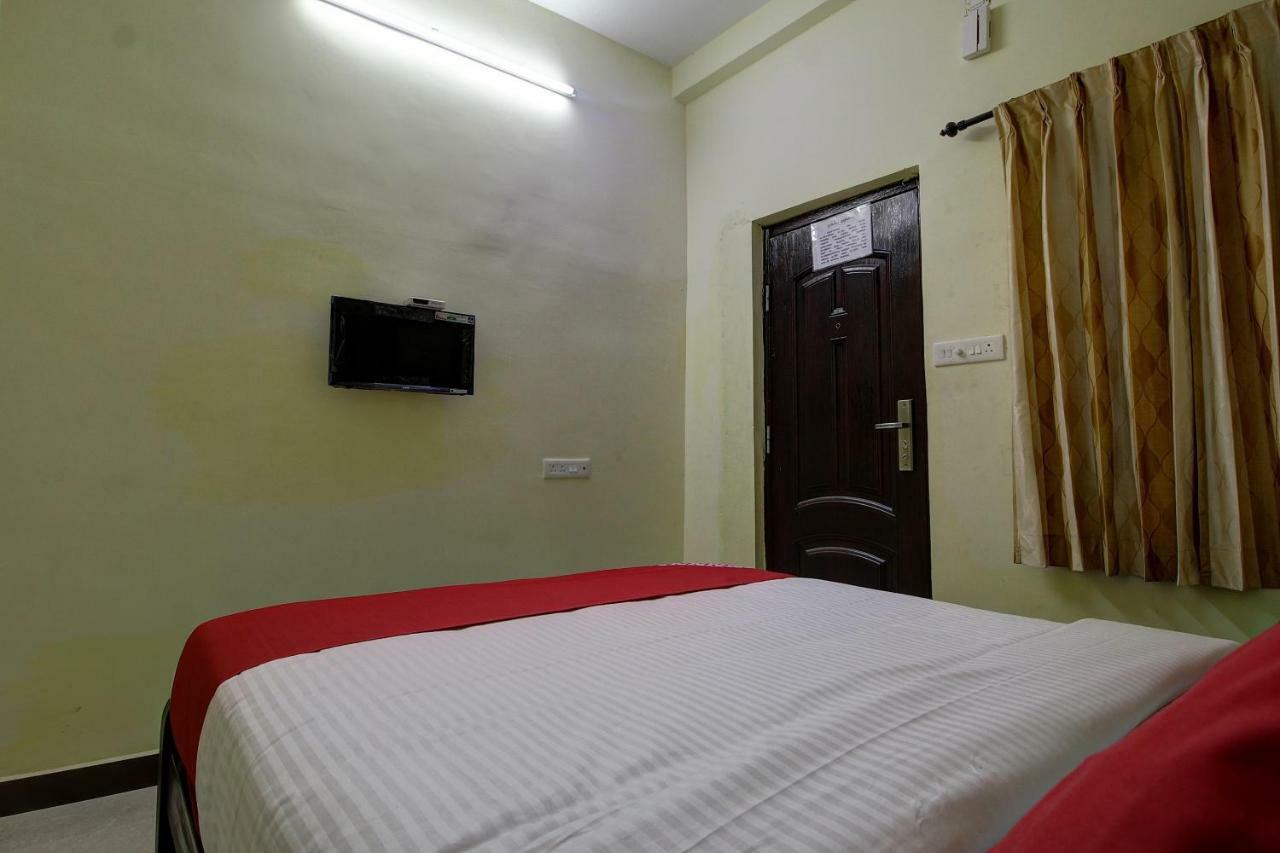 Oyo 42678 Hotel Vasantha Bhavanam Saver Коимбаторе Екстериор снимка